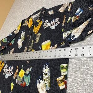 Vibes black multi Hawaiian cocktail print button up shirt Men Size M. SKU971